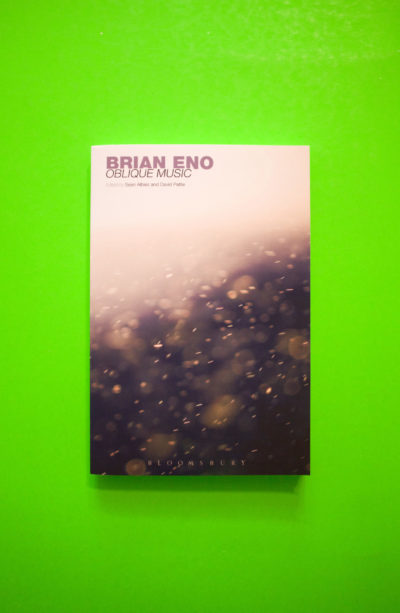 Brian Eno. Oblique Music